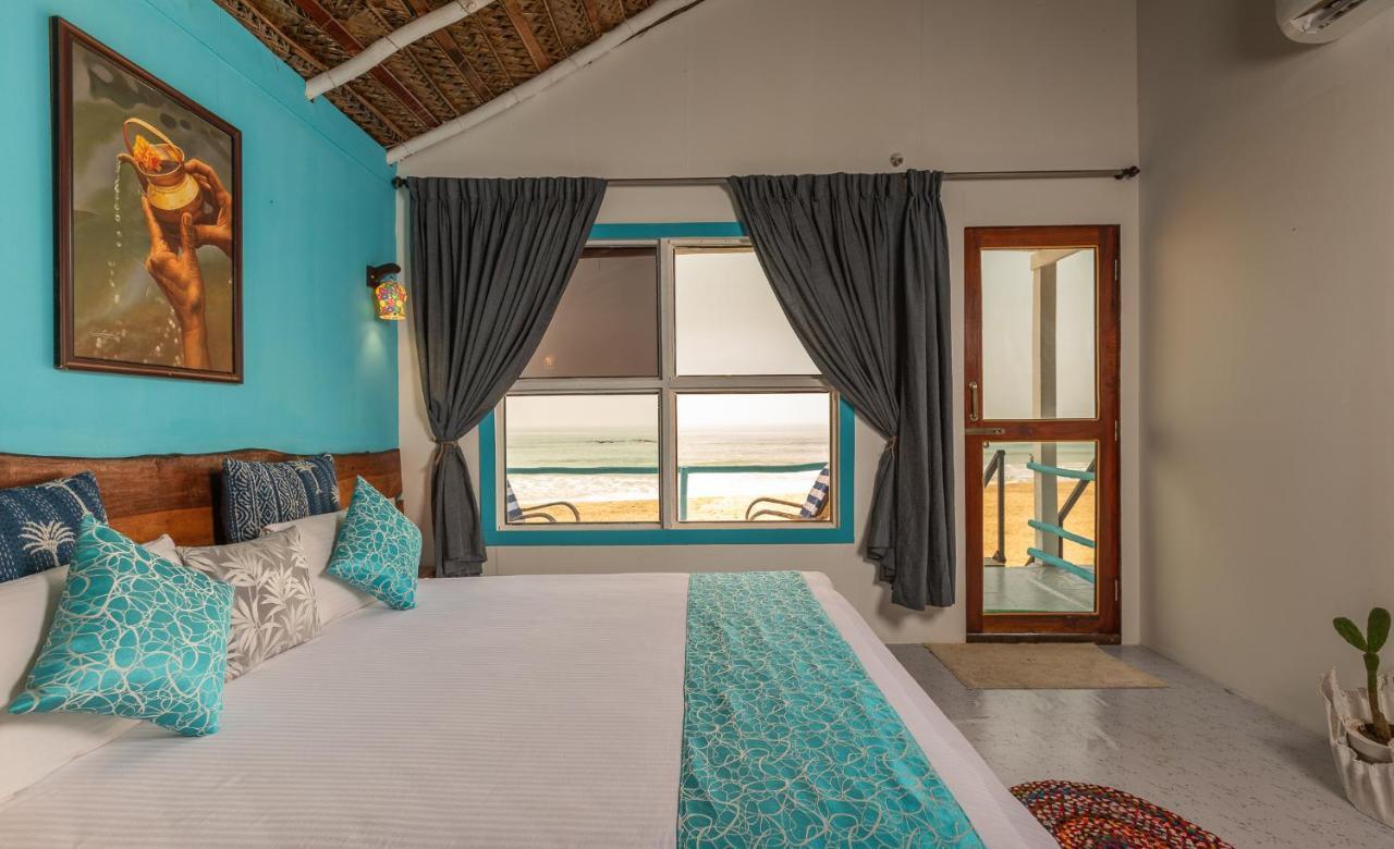 Agonda Shell Beach Resort คานาโคนา ภายนอก รูปภาพ