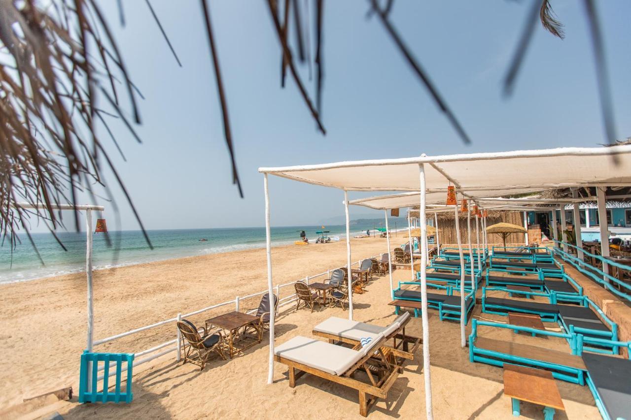 Agonda Shell Beach Resort คานาโคนา ภายนอก รูปภาพ