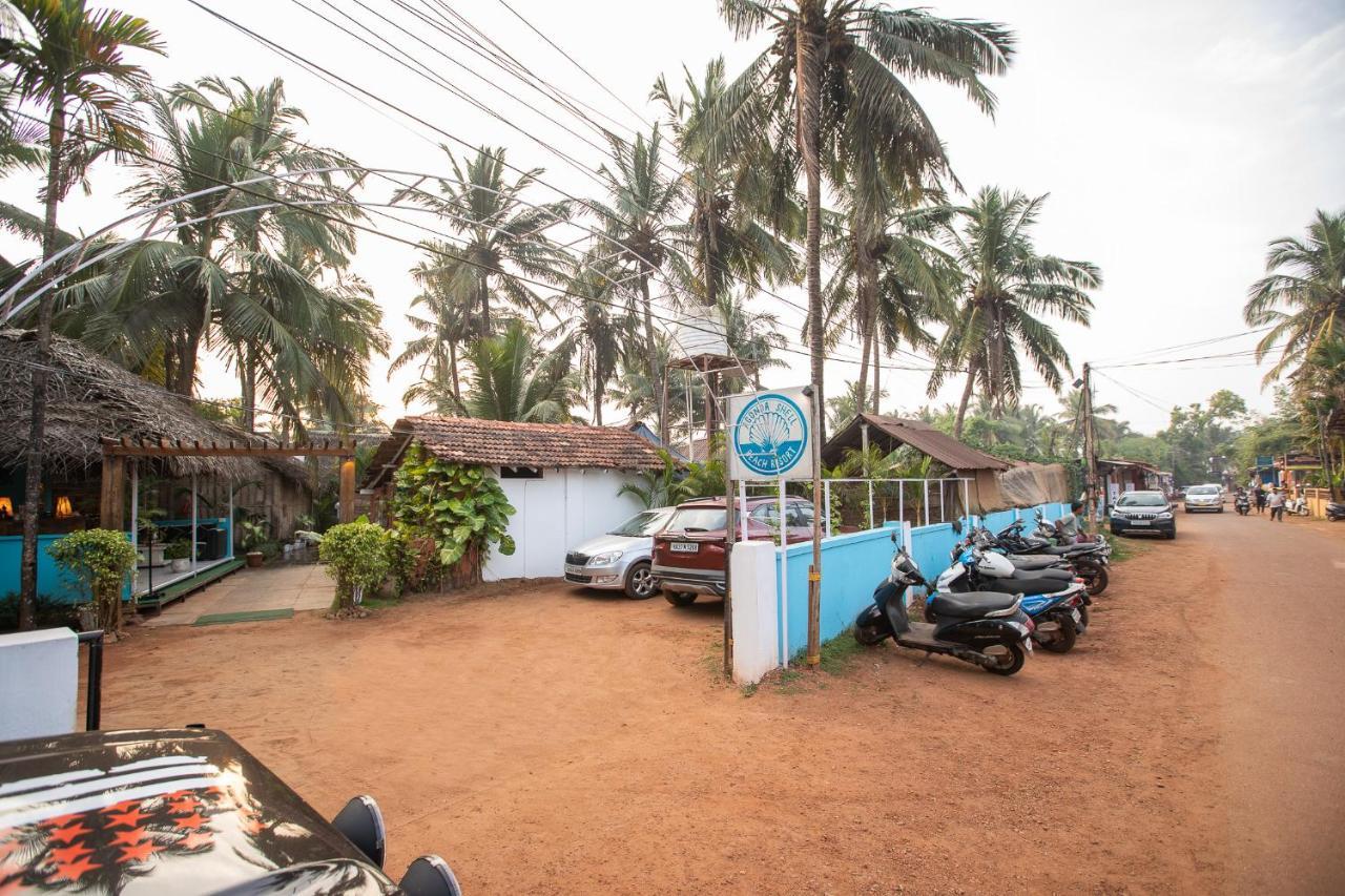 Agonda Shell Beach Resort คานาโคนา ภายนอก รูปภาพ