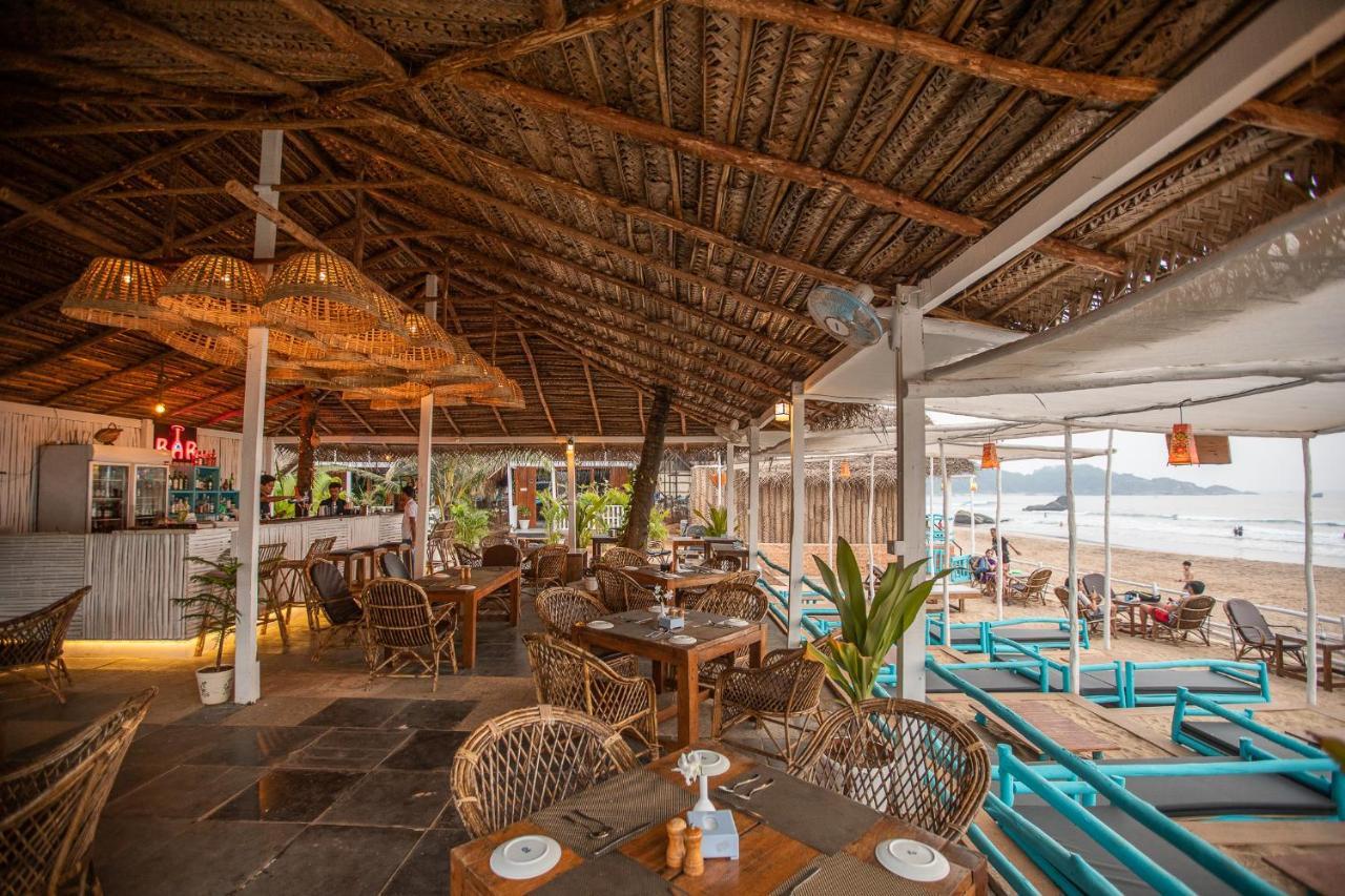 Agonda Shell Beach Resort คานาโคนา ภายนอก รูปภาพ