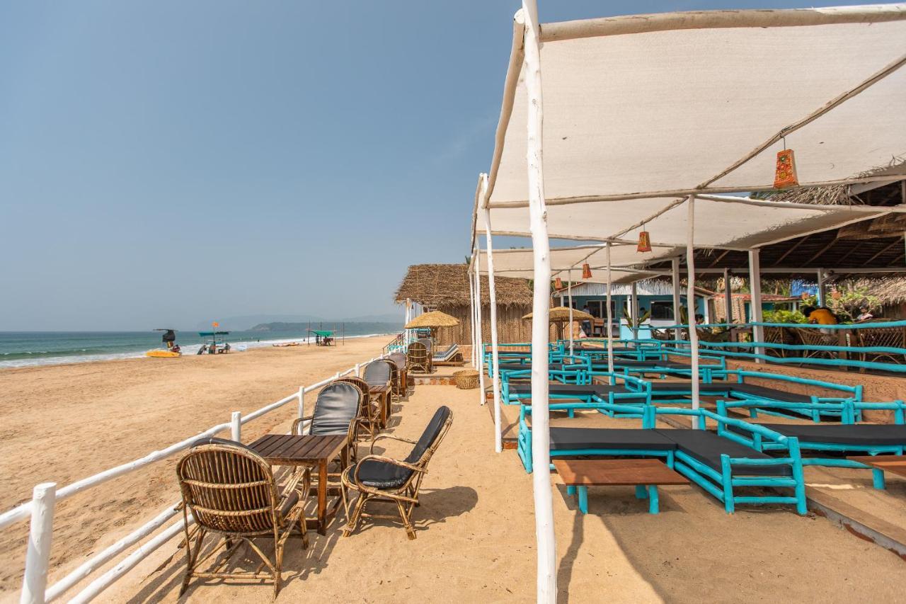 Agonda Shell Beach Resort คานาโคนา ภายนอก รูปภาพ