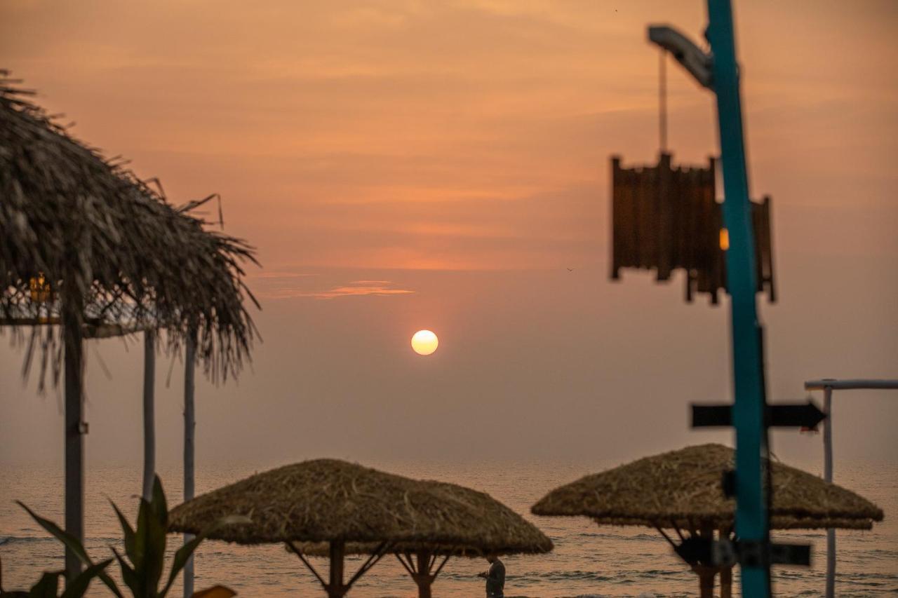 Agonda Shell Beach Resort คานาโคนา ภายนอก รูปภาพ