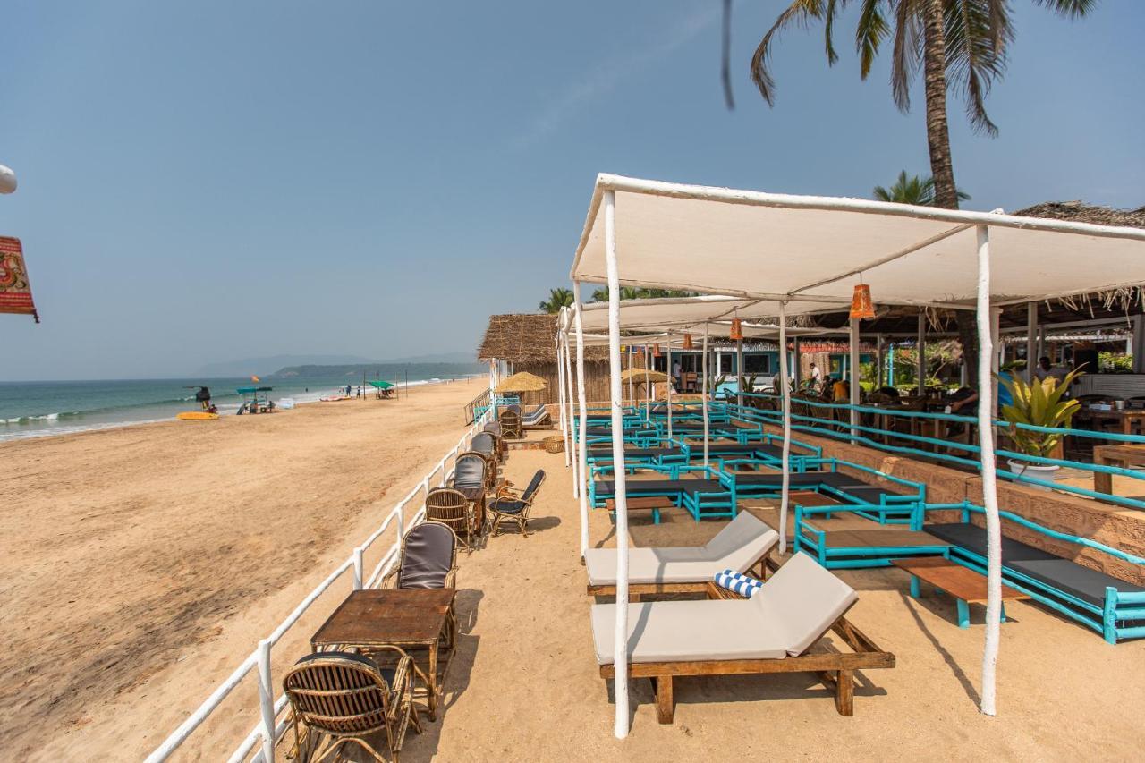 Agonda Shell Beach Resort คานาโคนา ภายนอก รูปภาพ