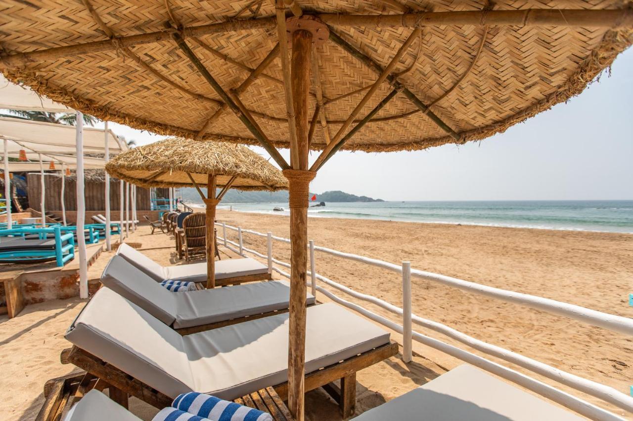Agonda Shell Beach Resort คานาโคนา ภายนอก รูปภาพ