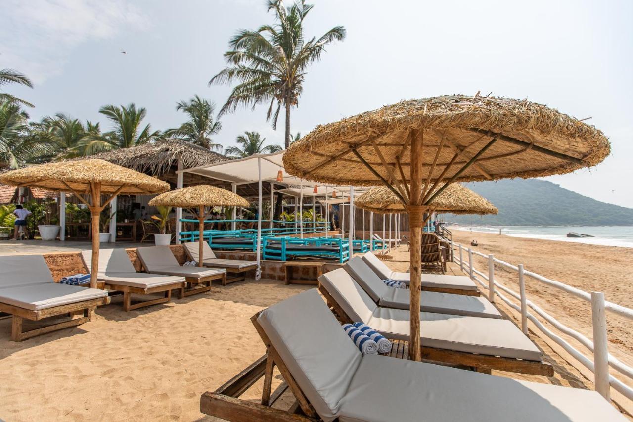 Agonda Shell Beach Resort คานาโคนา ภายนอก รูปภาพ